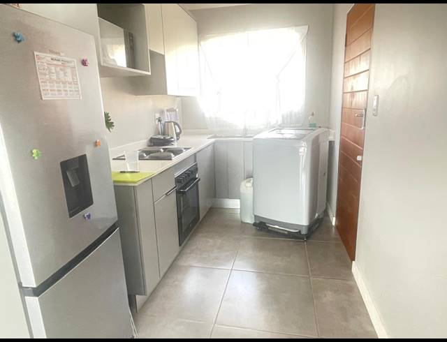 2 BEDROOM DUPLEX FOR SALE IN SINOVILLE